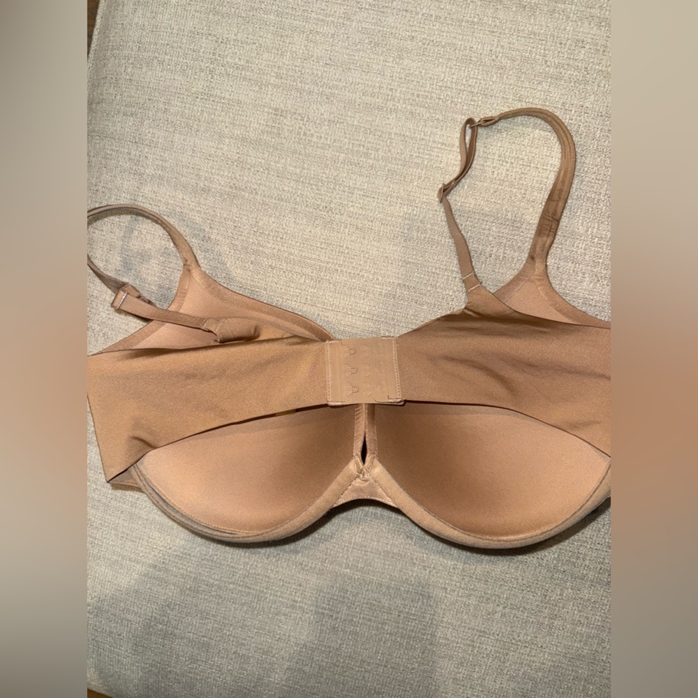 Skims Ultimate Teardrop Underwire Push-Up Bra View 2
